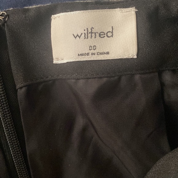 Wilfred Aritzia Mini Skirt Size 00 - Picture 2 of 4